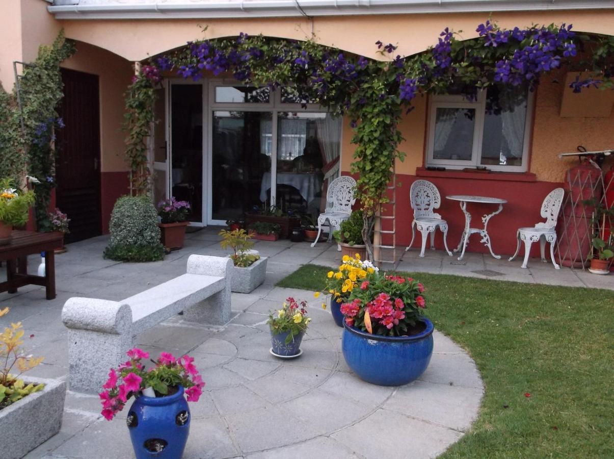 Villa St.John B&B Athlone Kültér fotó